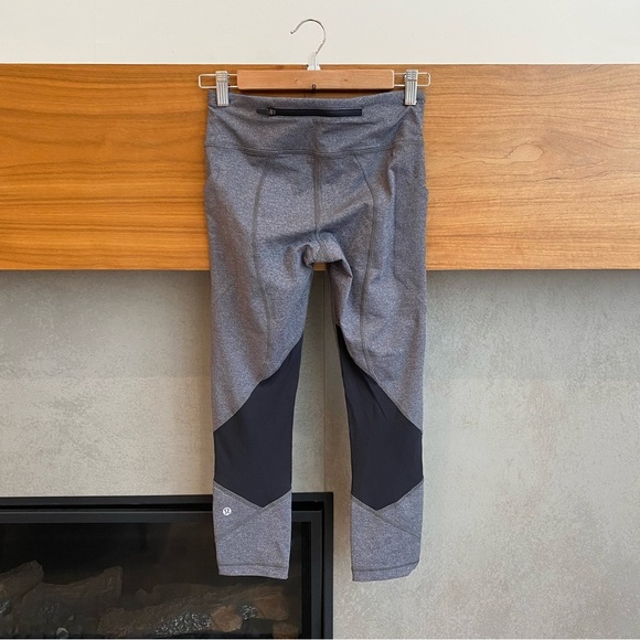 Lululemon Women’s Pace Rival Crop 22’ Leggings, Size 4 - Picture 10 of 14